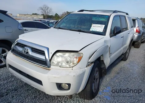 2006 Toyota 4Runner Sr5 V6 z USA, uszkodzony, nr VIN JTEZU14R560065988